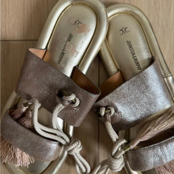 Johnston & Murphy Zoey Boho Leather Tassel Sandals • Bronze Metallic Slide - Picture 4 of 6